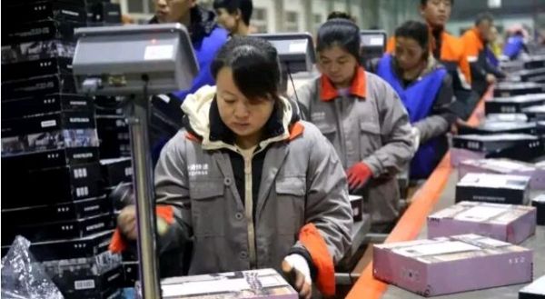 创纪录!我国快递进入单日亿件时代