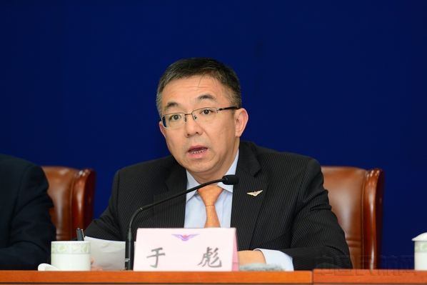 西成高铁开通后 航班是否调减该由市场说了算425187_ 西成高铁开通后 航班是否调减该由市场说了算