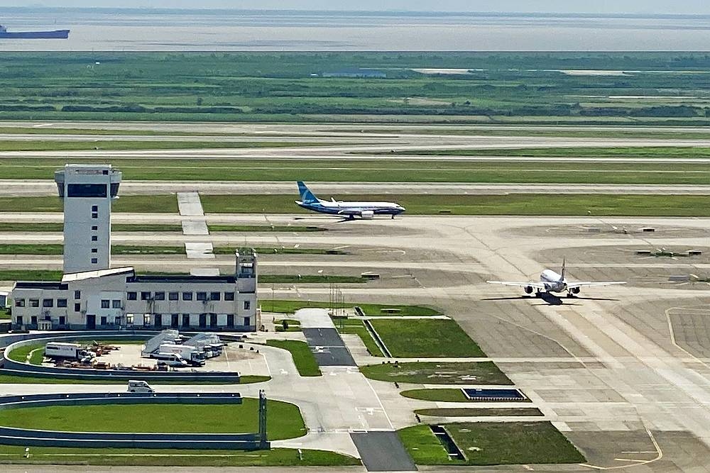 波音737MAX飞抵浦东机场 接受民航局复飞认证567249_ 波音737MAX飞抵浦东机场 接受民航局复飞认证